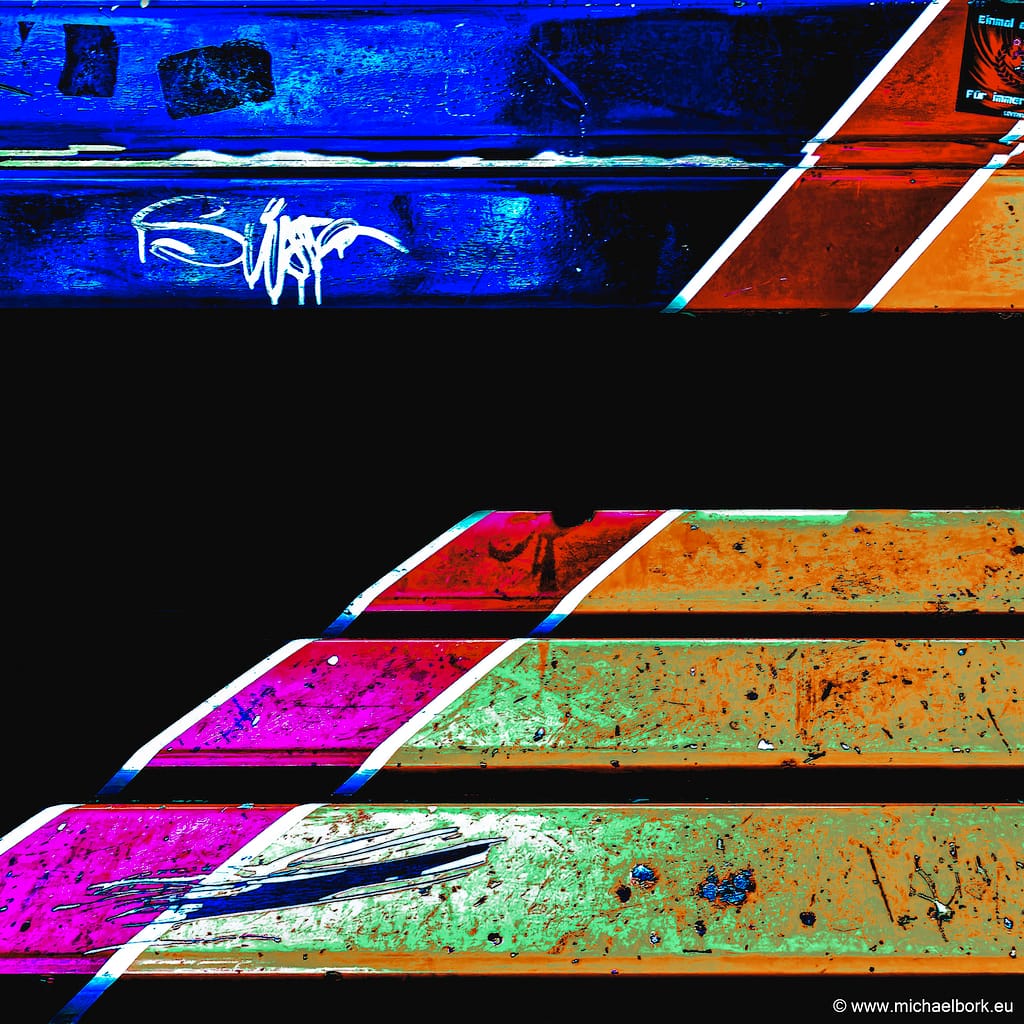 mbv-PleaseTakeSeat-100x100