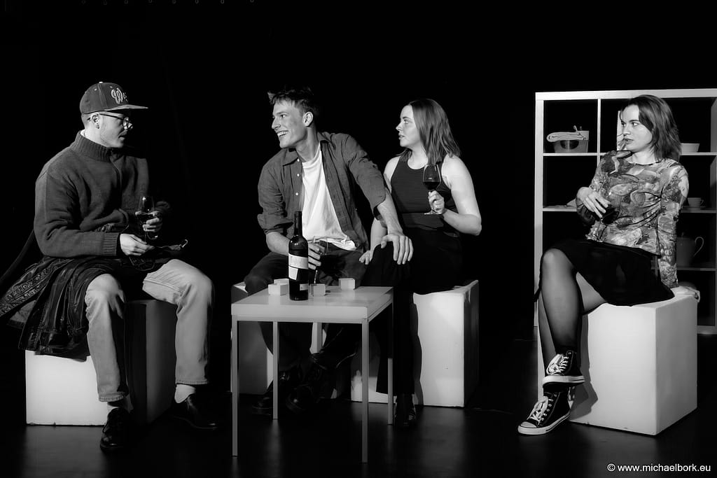 ERIC HAARHAUS, OLIVER KREZDORN, HANNAH BRAUN & SOFIA FRIEDMANN - mbv-2171-JTL-120x80